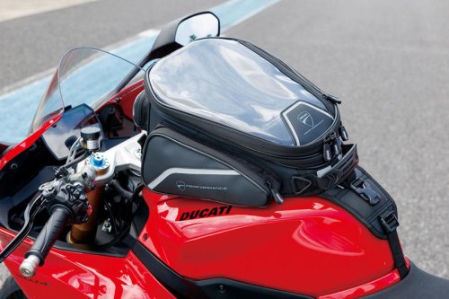 【レビュー】ドゥカティ「パニガーレV2S」インプレ｜難しさを感じさせず操る楽しさに溢れた新時代のドゥカティが誕生