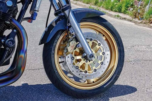 安田商会 CB750F インテグラ（ホンダ CB750F インテグラ）10年前に17インチ化して乗り続けてきた上で新しい試みも【Heritage&amp;Legends】