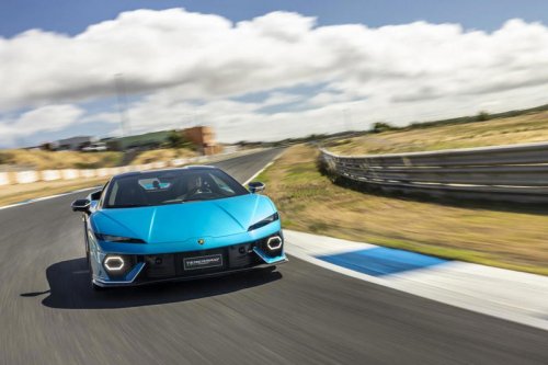 【ランボルギーニ テメラリオ・1万回転の真意】「GT-R、S2000を所有する開発者の日本車愛」と「エンジン内部に日本製パーツ」