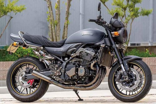 PMC Z900RS（カワサキ Z900RS）類を見ない高級感を作り出す漆黒エディションが充実中【Heritage&Legends】