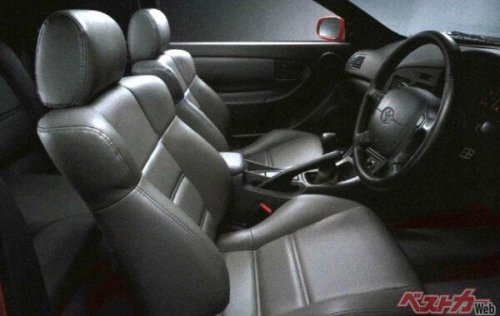 トヨタ カレンはスタイル・走行性能・価値提案の三位一体を追求した2ドアクーペ【愛すべき日本の珍車と珍技術】