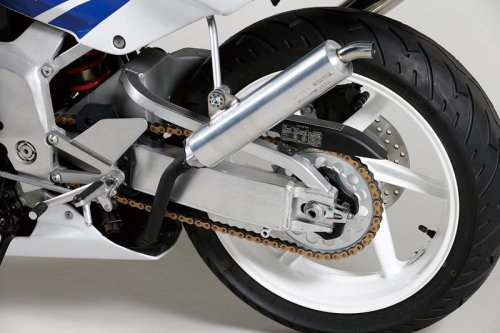 ホンダ「NSR250R」（MC21・1990年）を解説！ 2ストで初めて鈴鹿4耐を制覇｜上級グレード・SEや当時の製品カタログも掲載