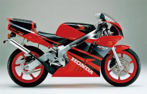ホンダ「NSR250R」（MC21・1990年）を解説！ 2ストで初めて鈴鹿4耐を制覇｜上級グレード・SEや当時の製品カタログも掲載