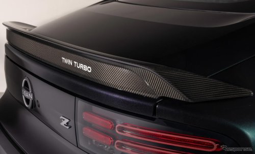 「TWIN TURBOのロゴ懐かしい！」Z32ファン感涙、レトロ感あふれる新型『フェアレディZ』が話題に