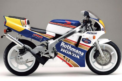 ホンダ「NSR250R SP」（MC21・1990年）を解説！ 2500台限定で登場したキャビンカラー｜1992年までに登場したSPモデルとそのカタログを掲載