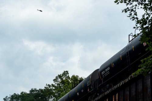 Lawmakers Push NHTSA To Investigate Tesla FSD