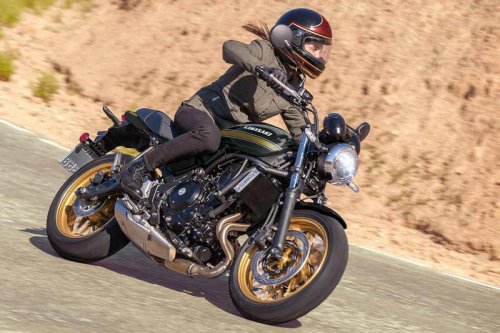 401cc~750ccのバイク人気ランキングTOP3｜読者が選んだ2025年のベストモデル結果発表【JAPAN BIKE OF THE YEAR 2025】