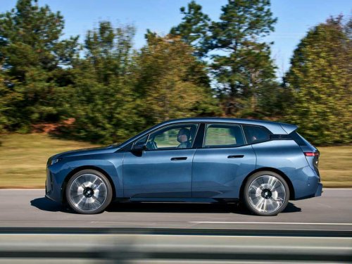 ビッグマイチェンの新型「BMW iX」が日本ローンチ! BMW最長の航続距離とBMW最強のパフォーマンスを実現