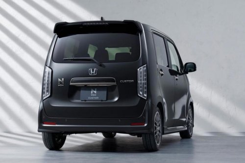 ホンダ「N-WGN」が安全性と快適性を磨き上げ一部改良。カスタムに特別仕様車「BLACK STYLE」を設定