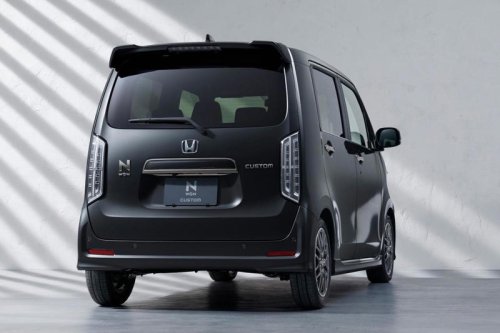 ホンダ「N-WGN」が安全性と快適性を磨き上げ一部改良。カスタムに特別仕様車「BLACK STYLE」を設定