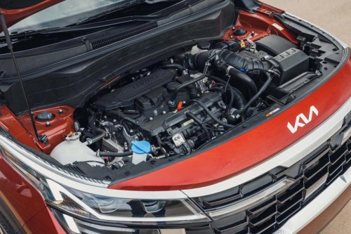 View Exterior Photos of the 2025 Subcompact SUV Comparison Test