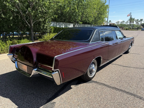 Live Large in Jackie Gleason's Custom 1969 Lincoln Continental Limousine, For Sale on BaT