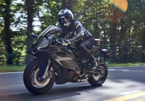 【ついに国内発売！】ヤマハ新型「YZF-R9」発表！新世代の“R”シリーズの価格・スペック・詳細を徹底解説！