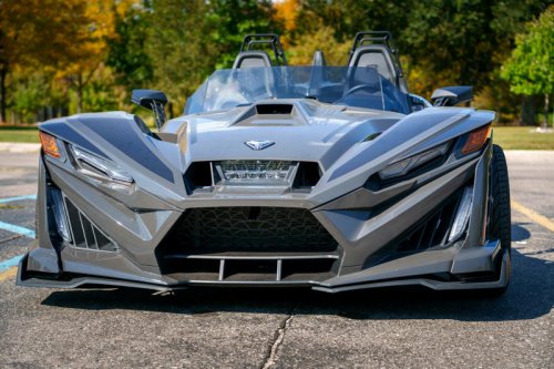 Which American automakers still offer stick shifts?