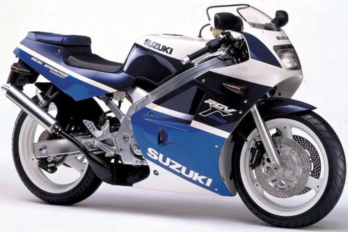 NSR250Rの登場でメーカー同士の主導権争いが激化！ 加速する2ストブームに生き残りをかけて名高いマシンたちが誕生【80年2スト黄金時代／前編】