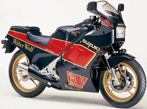 NSR250Rの登場でメーカー同士の主導権争いが激化！ 加速する2ストブームに生き残りをかけて名高いマシンたちが誕生【80年2スト黄金時代／前編】