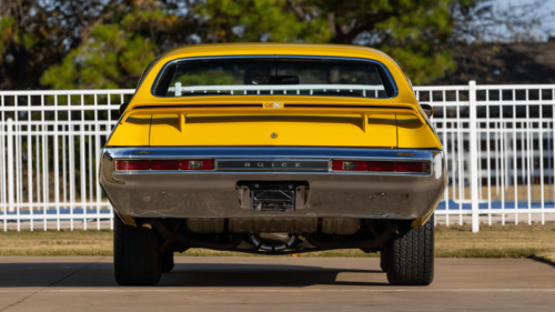 10 cars that would be completely illegal to build today