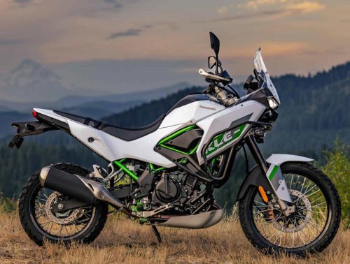 【世界初公開！】カワサキ「KLE500」「KLE500SE」国内導入にも期待したい軽量アドベンチャーツアラーを徹底解説！