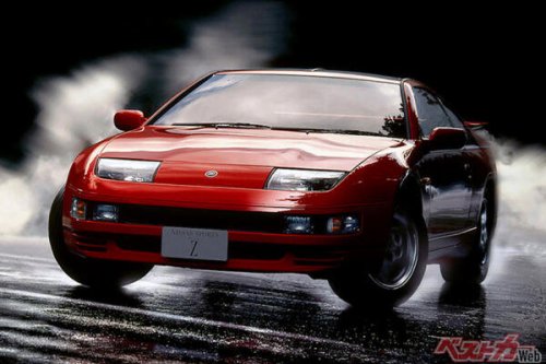 日産から待望のスポーツカー・フェアレディZ登場したけど!! 昔のスポーツカーと比べてどうなん？