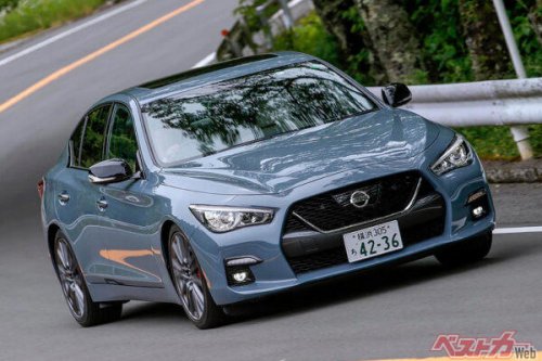 日産から待望のスポーツカー・フェアレディZ登場したけど!! 昔のスポーツカーと比べてどうなん？