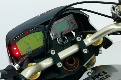 ヨシムラ「ライトニング」解説｜コンプリートマシン唯一の“タンデム”を意識した、幻のネイキッドスポーツ