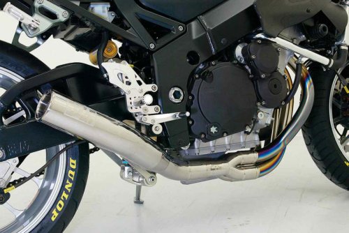 ヨシムラ「ライトニング」解説｜コンプリートマシン唯一の“タンデム”を意識した、幻のネイキッドスポーツ