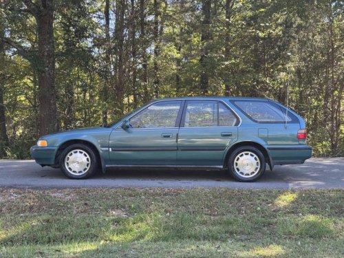 This Honda Accord Wagon Has Really Gone the Distance—and Then Some
