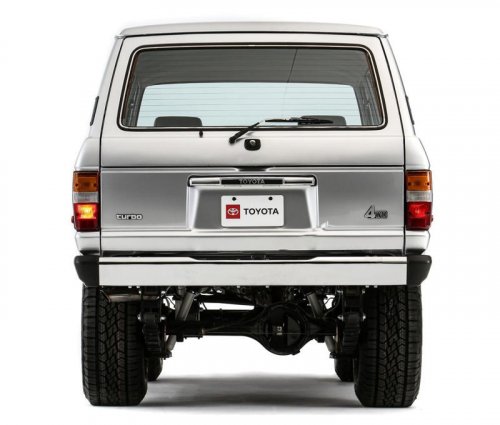 “レトロ最新”で魅せる「トヨタ ターボ・トレイルクルーザー」を、SEMAショー2025で公開