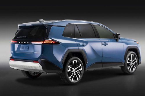【世界No.1SUV】トヨタ「新型RAV4」登場…電動化で進化した“最強SUV”が再び走り出す