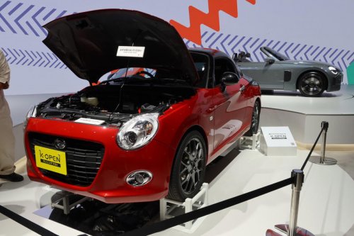 ダイハツは次期「コペン」の方向性を示すコンセプトカー「K-OPEN（コペン）」を展示【ジャパンモビリティショー2025】