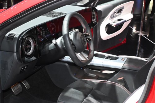 新型「メルセデス・ベンツCLA」が登場 国内発売は2026年上半期を予定【ジャパンモビリティショー2025】