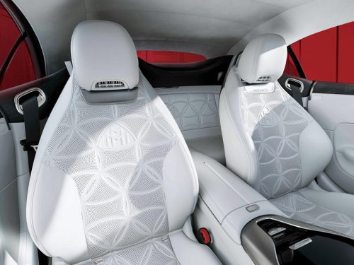 メルセデス・マイバッハの2シーターオープンモデル「SL680モノグラムシリーズ」発売