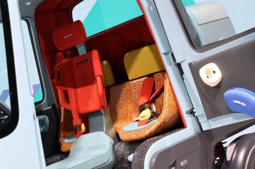 原チャリ以上、軽自動車未満…ダイハツ「ミゼットX」が便利そう!