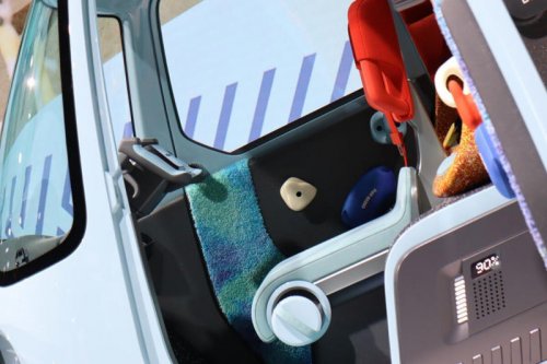 原チャリ以上、軽自動車未満…ダイハツ「ミゼットX」が便利そう!