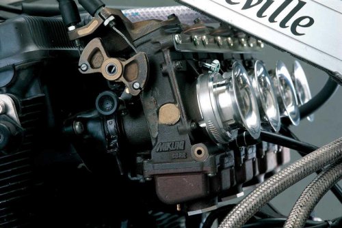 究極のコンプリートマシン・ヨシムラ「トルネード1200ボンネビル」（1987-88年）を解説｜GSX-R1100をベースとした世界最速のストリートバイクが誕生