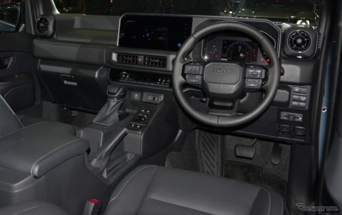 【トヨタ ランドクルーザーFJ】小さくても廉価版じゃない！ 実はほぼ「ランクル250」まんまの質実剛健インテリア