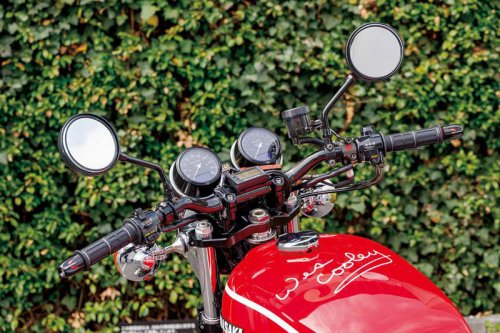 絶版名車のオーナーをヨシムラがサポート！ カワサキ・Z1の魅力を最大限に引き出すカスタムパーツをご紹介