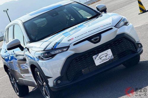 トヨタが凄い「カローラクロス」公開！ 水素エンジンの仕上がりは？ “ガソリン車と変わらない”走りの裏にある「仲間たち」の奮闘とは