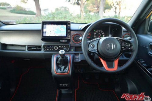 今こそおじさんが乗るべきお薦めのMT車3選! 脳トレにもボケ防止にもなる!