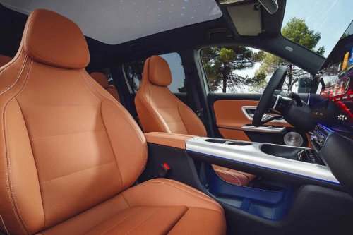 メルセデス・ベンツが、新型「GLB」を発表。まずはバッテリーEVの「EQテクノロジー」から販売開始