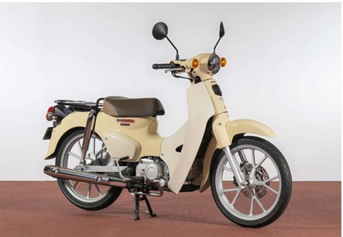 原付免許で125ccのバイクにも乗れる? ホンダの「新基準原付」適合スーパーカブはこれまでと何が違う?