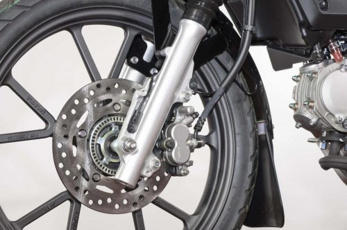 原付免許で125ccのバイクにも乗れる? ホンダの「新基準原付」適合スーパーカブはこれまでと何が違う?