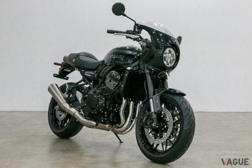 カワサキ新型「Z900RS」3グレードの個性とは? 進化した“人気ナンバーワン・ネイキッド”はスタンダードモデルも魅力的! それぞれ好相性のライダーは?