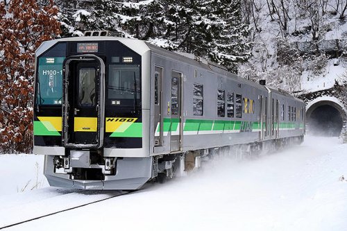特別快速「大雪」H100形の座席が増加＆快適化!オホーツクブルーで彩る新仕様