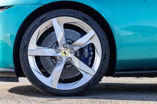 フェラーリ・アマルフィ（FR/8AT）【海外試乗記】