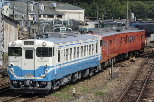 後継完成で“置き換えの足音”... 気動車王国・徳島に集う「四国最後のヨンマル」の今