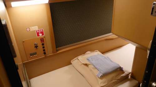 【2025年話題の鉄道ニュース】「E657系東北夜行」へ継承! 歴代“ブルトレ個室”の系譜