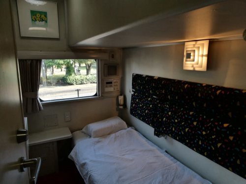 【2025年話題の鉄道ニュース】「E657系東北夜行」へ継承! 歴代“ブルトレ個室”の系譜