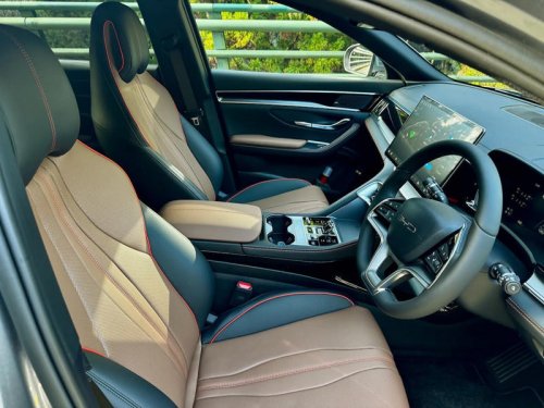 中国BYDが日本に投入したPHEV、SUV「シーライオン6」は走り・燃費・価格に死角なし