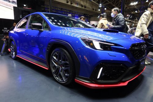 スバルがMT仕様の「WRX STI Sport #」ほかスペシャルモデルを出展【東京オートサロン2026】